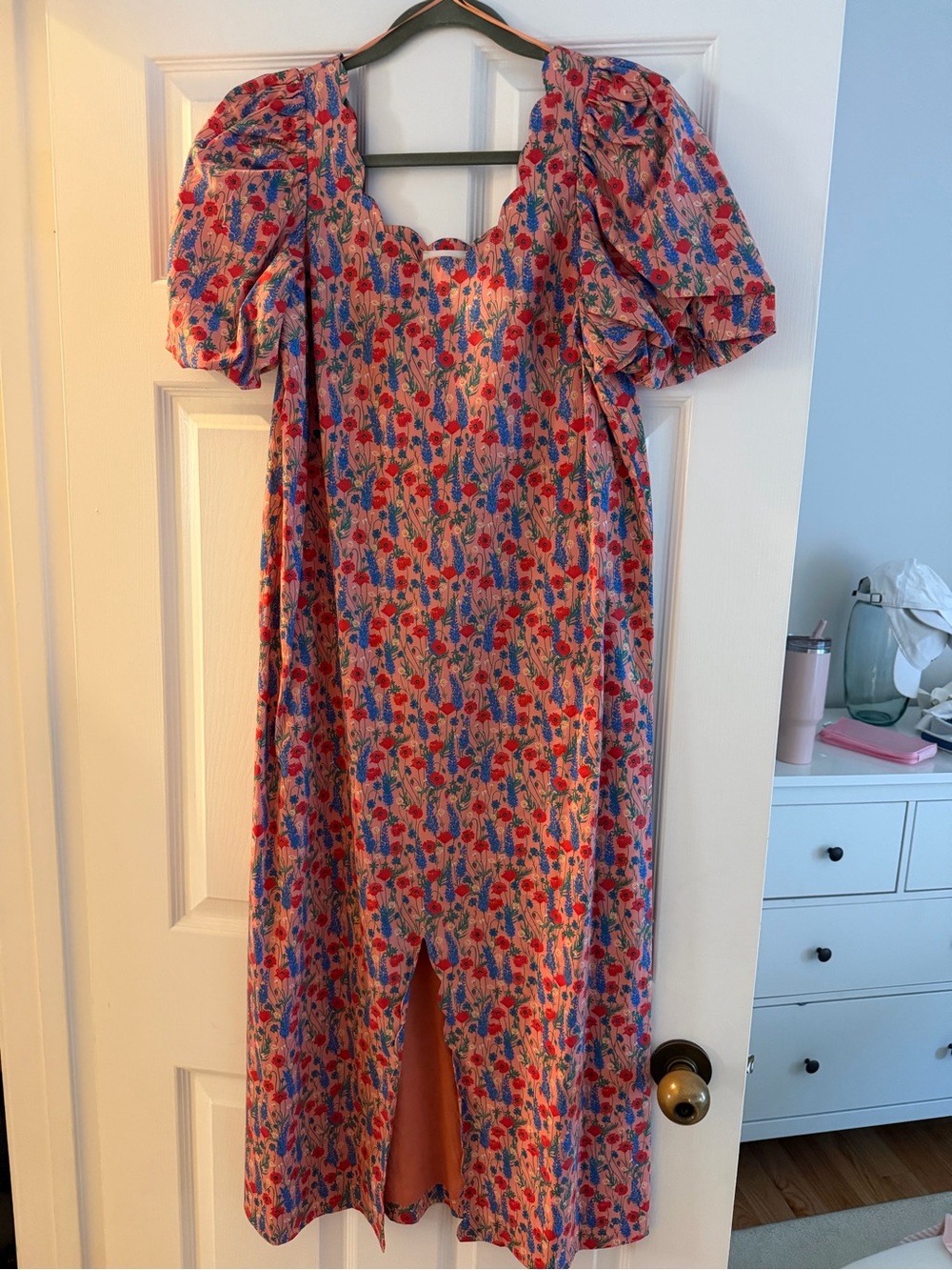 Floral Puff-Sleeve Midi Dress in Pink and Red